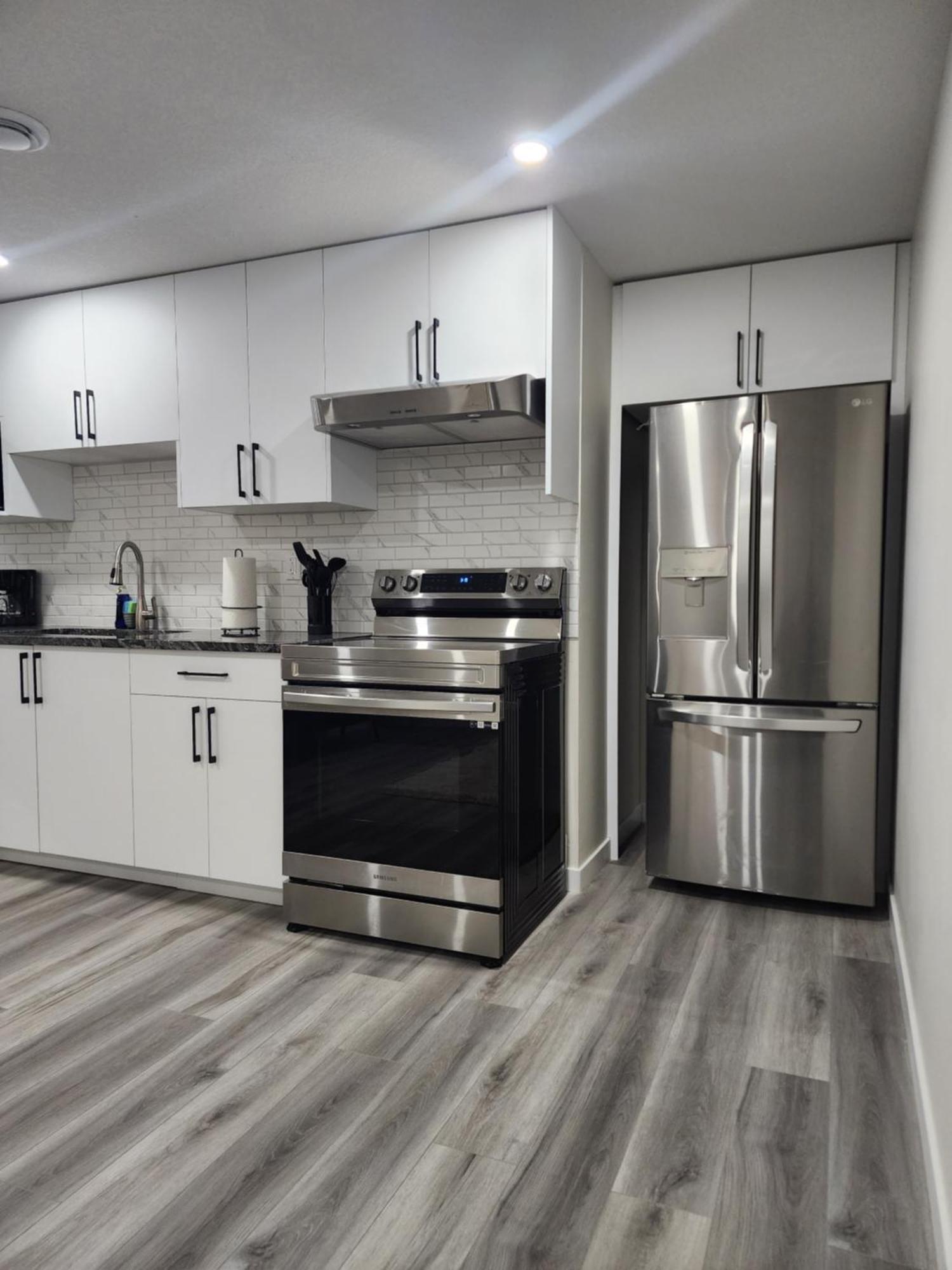 卡加利Trendy 2-Bed Oasis Awaits!公寓 外观 照片
