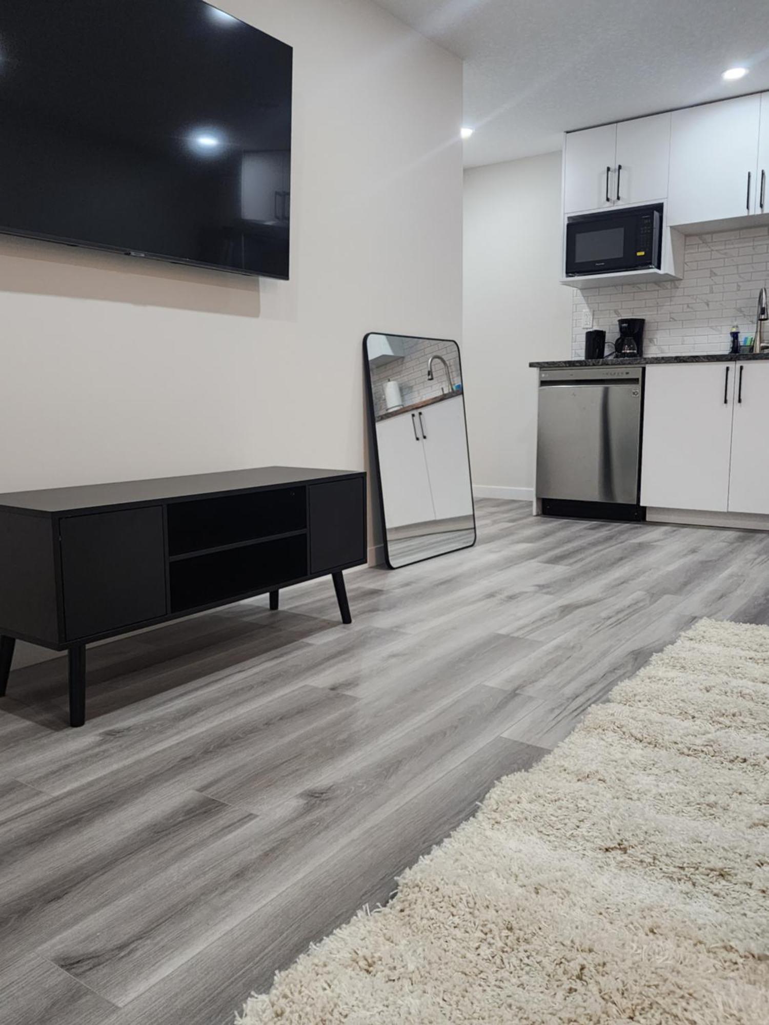卡加利Trendy 2-Bed Oasis Awaits!公寓 外观 照片