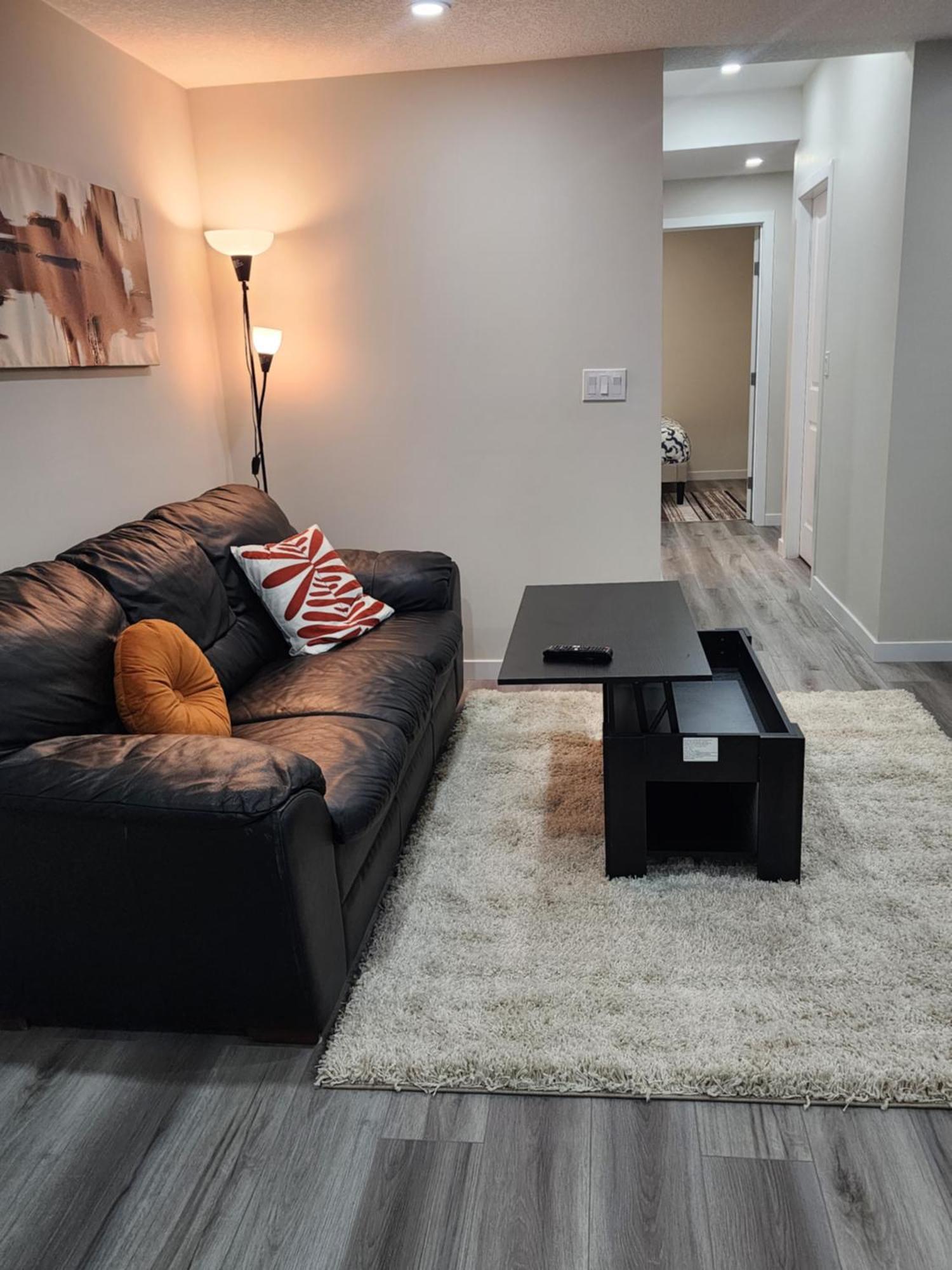 卡加利Trendy 2-Bed Oasis Awaits!公寓 外观 照片