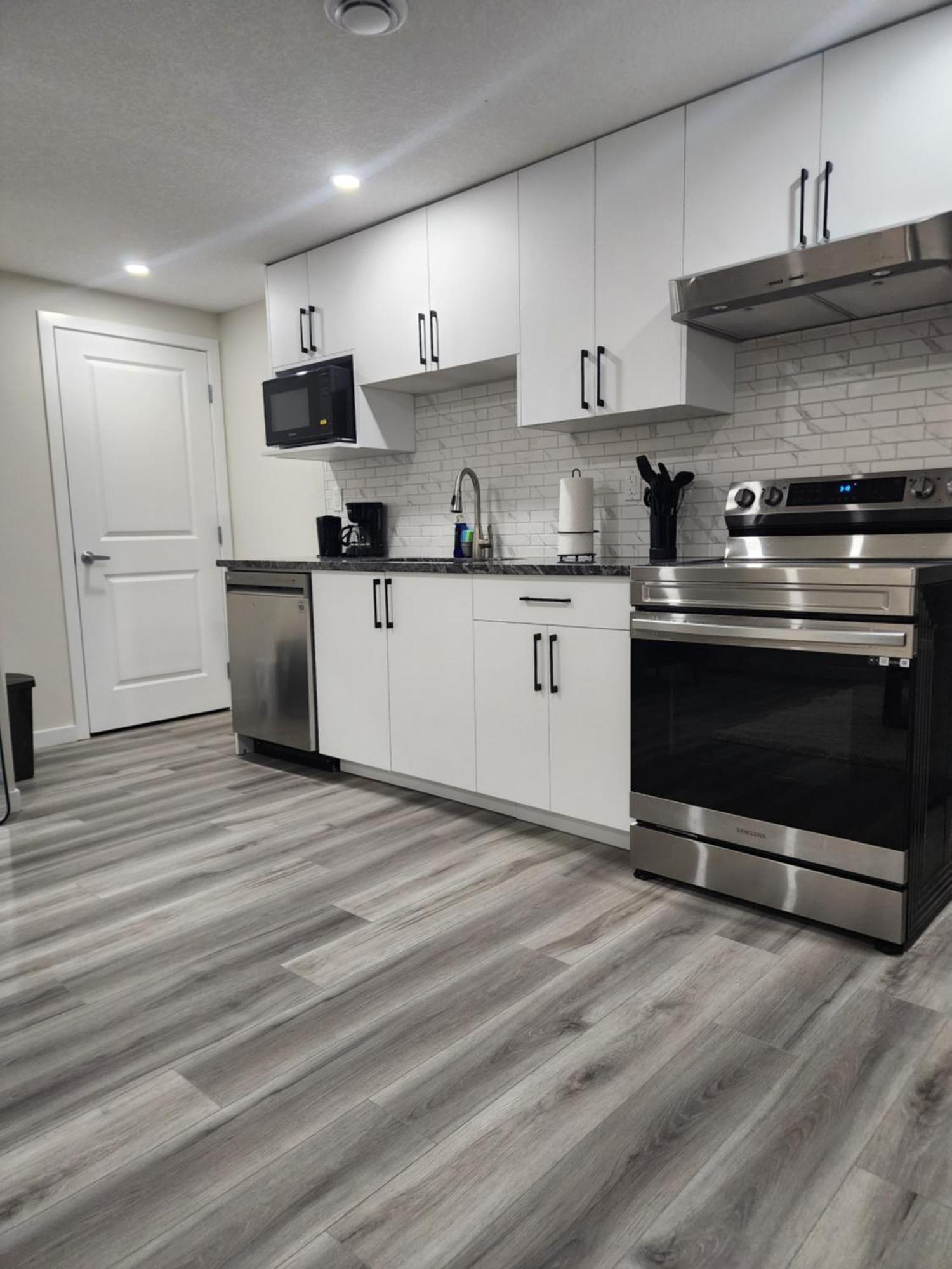 卡加利Trendy 2-Bed Oasis Awaits!公寓 外观 照片